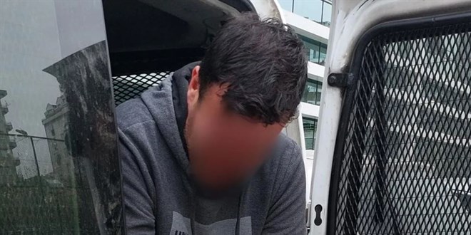 Tramvayda elle taciz iddiası! Kovalamaca sonucu yakalandı