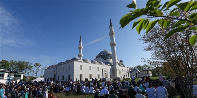ABD'de ilk kez bir ilede Ramazan Bayram resmi tatil ilan edildi