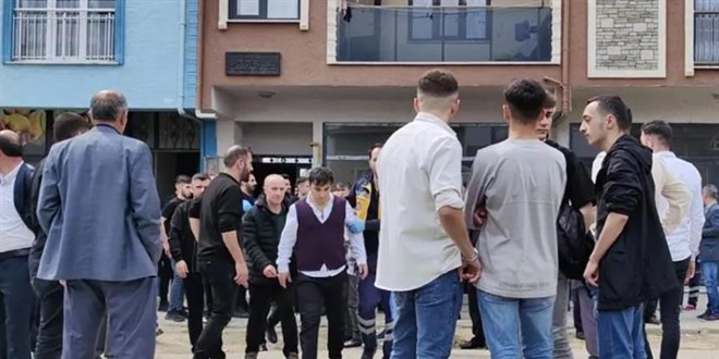 Bayramlaşma sırasında kavga çıktı: 10 kişi yaralandı