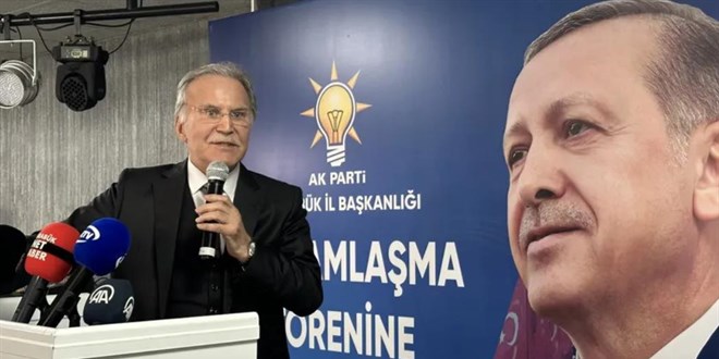 Mehmet Ali Şahin'den Karamollaoğlu'na: Çok yanlışlar yaptı
