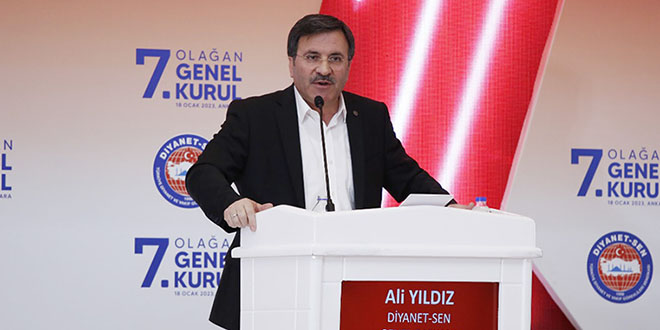 Diyanet-Sen Genel Başkanı Yıldız: Yerimiz, milletin değerlerinin yanıdır, milli iradenin yanıdır
