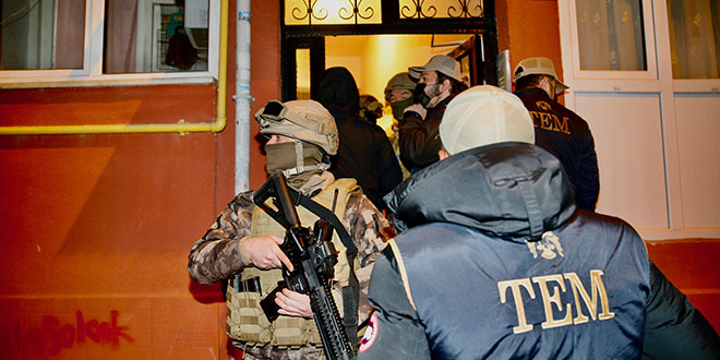 Terör örgütü MLKP'ye yönelik 8 ilde operasyon: 10 gözaltı