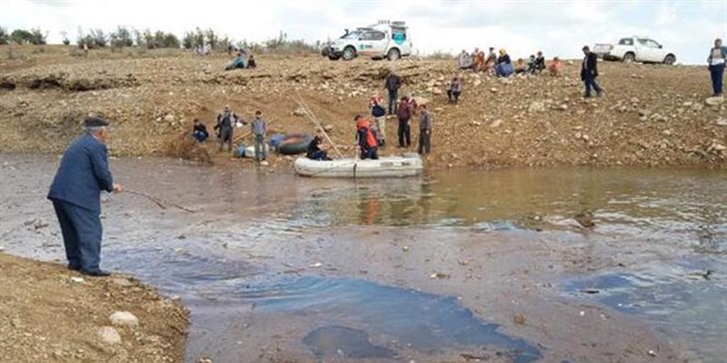 Baraj glne den 5 yandaki Adil'in cansz bedeni bulundu