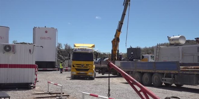 Terörden temizlenen Gabar'da yeni petrol rezervi keşfedilen kuyuda çalışmalar sürüyor