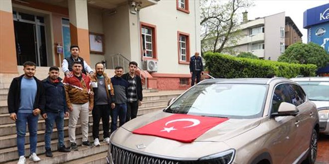 Togg, Bursa'da asker uğurlamasında konvoy başı oldu