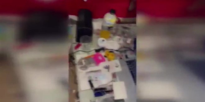 Düzensiz göçmenlere sahte belge düzenleyen 4 kişi tutuklandı