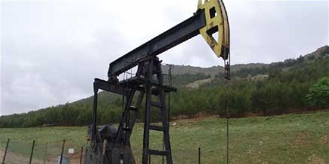 Manisa'daki petrol kuyusunda numune çıkarılmaya başlandı