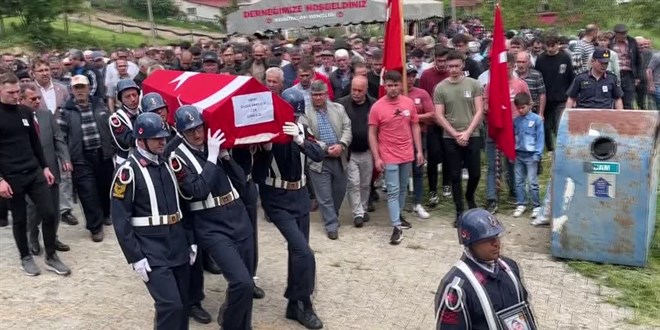 Kalp krizinden hayatını kaybeden asker son yolculuğuna uğurlandı