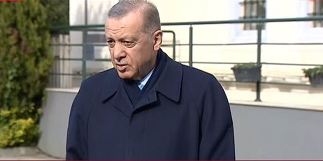 Cumhurbakan Erdoan, cuma namazn Hz. Ali Camisi'nde kld