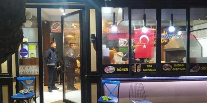 Hesap yüzünden tartıştığı kebapçıyı vurdu