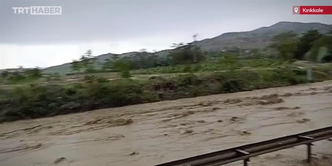 Ankara-Kırıkkale karayolu trafiğe kapandı