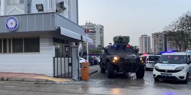 5 ilde PKK/KCK operasyonunda 24 zanlı yakalandı