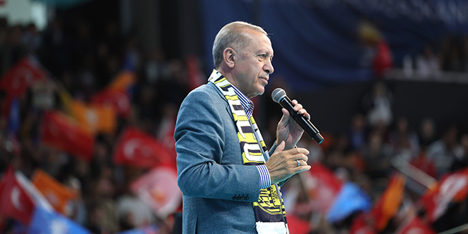 Erdoğan: 500 bin civarında mülteciyi briket evlere göndermeye başladık