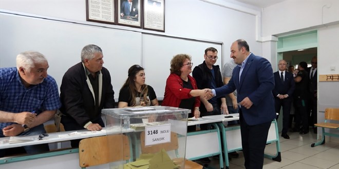 Bakan Varank'ın oy kullandığı sandıktan Kılıçdaroğlu çıktı