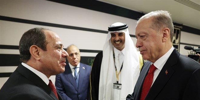 Sisi, Erdoğan'ı tebrik etti