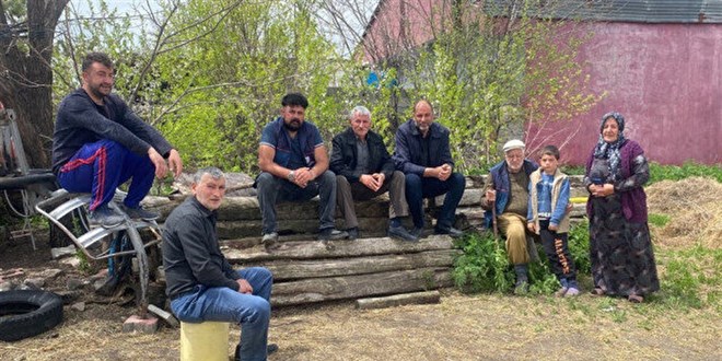 900 nüfuslu köyde herkesin soyadı 'S' ile başlıyor
