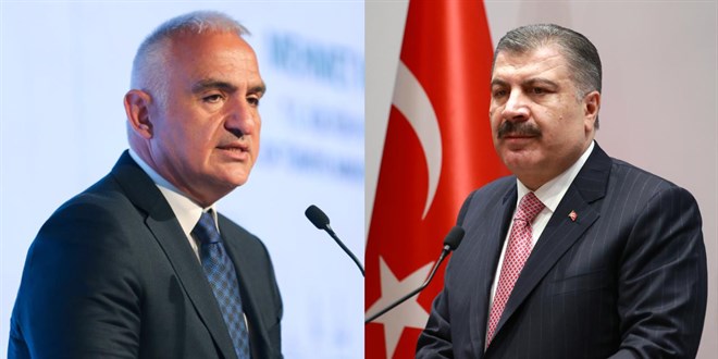 Yeni kabinede iki isim değişmedi