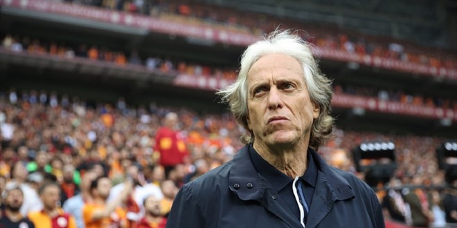 Jorge Jesus derbi galibiyeti yaşayamadı