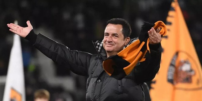 Acun Ilıcalı, yeni bir futbol takımı daha satın aldı