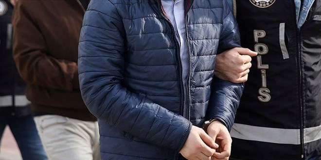 İstanbul'da polise saldıran 3 kişi tutuklandı
