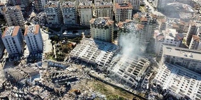 Rönesans Rezidans'ta hala 53 kişi kayıp