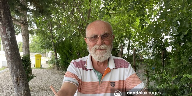 Emekli polis memuru 76 yaşında üniversite sınavına girdi