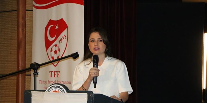 Samsunspor diyetisyeninden genç sporculara beslenme tüyoları