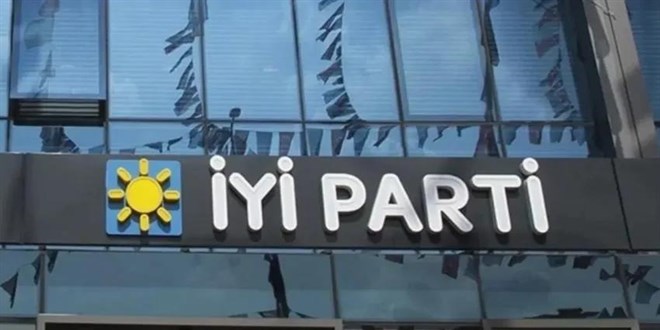 İyi Parti'den bir istifa daha!