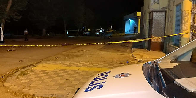 Adana'da pompalı tüfekle ateş açılması sonucu 1 kişi öldü, 4 kişi yaralandı