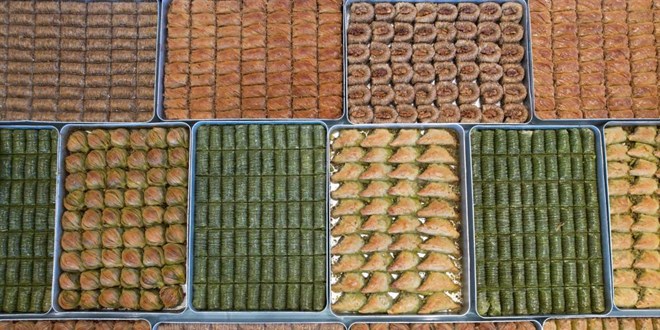 Baklava yerine şerbete para vermeyin