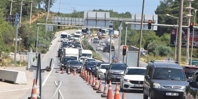 Bodrum'a 4,5 günde 100 bin araç giriş yaptı