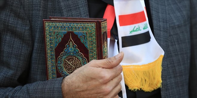 Bakanlardan İsveç'te cami önünde Kuran-ı Kerim yakılmasına tepki