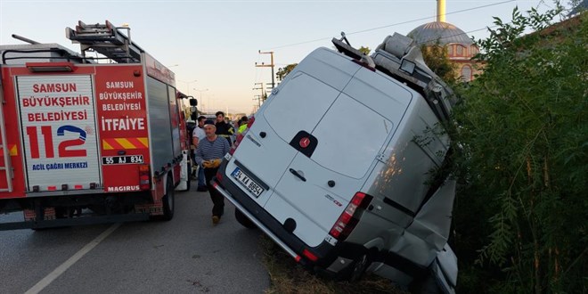 Canlı yayın aracı kaza yaptı: 2 ölü, 1 yaralı