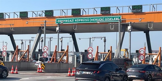 Osman Gazi Köprüsü'nde bayram tatili dönüş yoğunluğu