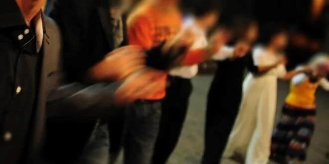 Muhtardan düğün yasakları: Kadınlarla erkekler bir arada eğlenemez