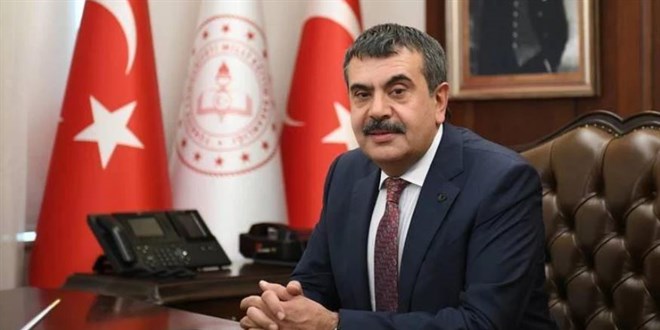 Deprem bölgesindeki öğretmenlerin hizmet puanları artırılacak