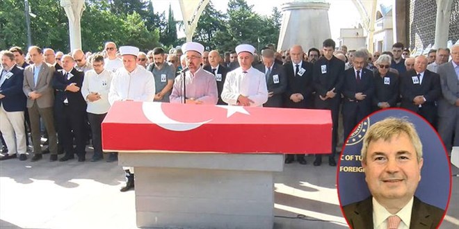 Lizbon Büyükelçisi Murat Karagöz son yolculuğuna uğurlandı