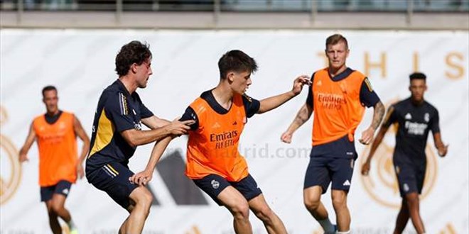 Arda Güler, Real Madrid'de ilk antrenmanına çıktı