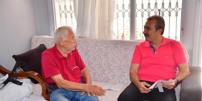 54 yılda 3 kıtada 70 ülkede araç kullandı, hiç kaza yapmadı