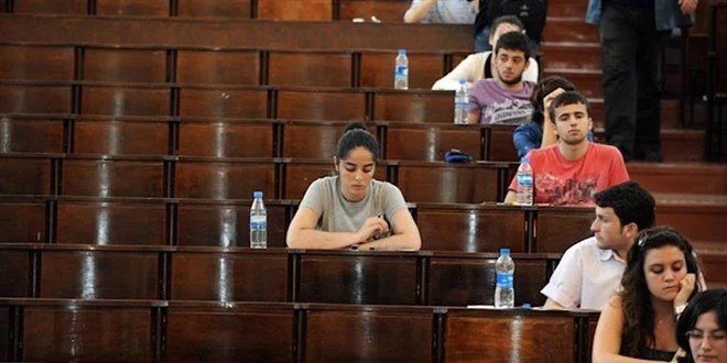 Döviz, dil sınavlarını da vurdu