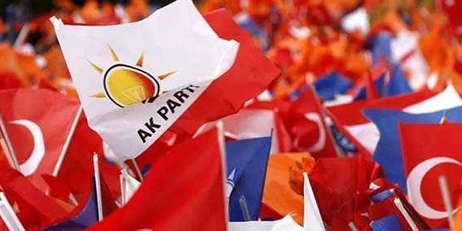 AK Parti'de çalışmalar hızlandı: SKM'lere mola yok