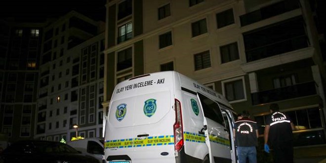 Uşak'ta karısı tarafından bıçaklanan kişi öldü