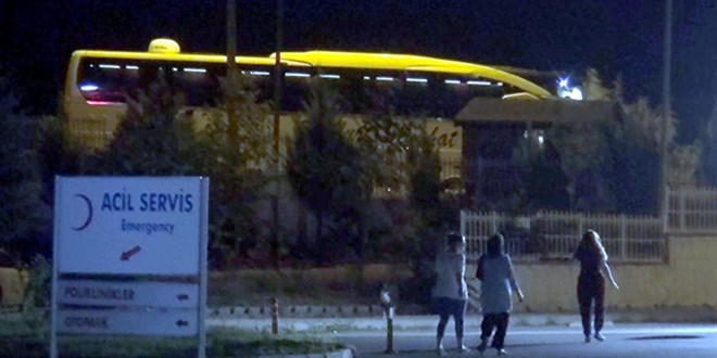 Öğrenciler şehitlik ziyareti sonrası yedikleri yemekten zehirlendi