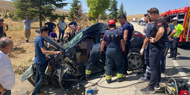 Cenaze dönüşü kaza yapan araçtaki 2 kişi öldü, 2 kişi yaralandı