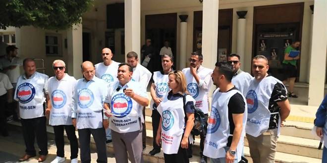 CHP'li Adana Büyükşehir Belediyesi memur maaşlarını ödeyemiyor