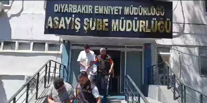 Kendilerini Amerikan askeri olarak tanıtan 'Safari Çetesi'ne operasyon: 12 gözaltı
