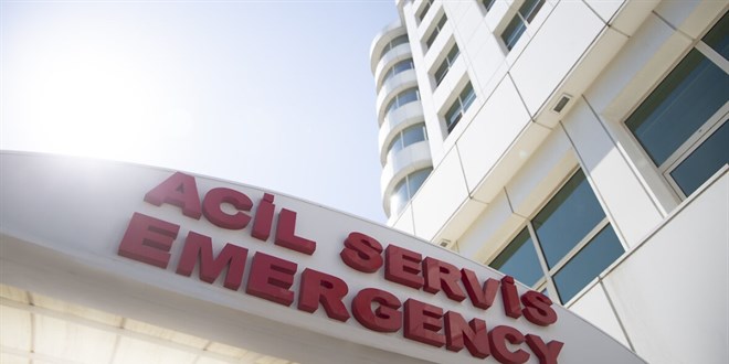 Ankara'da 13 işçi yedikleri yemekten zehirlendi