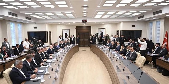 Kamu Toplu Sözleşmesi'nde gözler hükümetin teklifinde