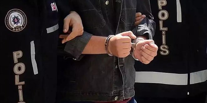 Firari rektör Hoşcoşkun: 6 yıl annemin evinde saklandım