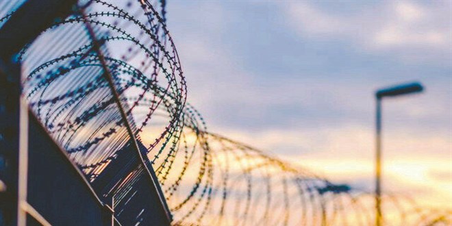 9 bin 56 mahküm izinden dönmedi